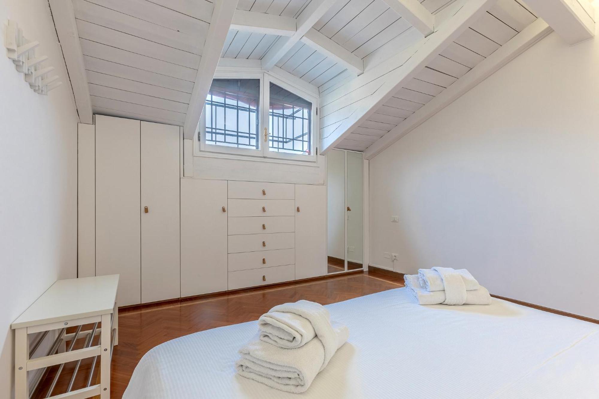 Pratello Elegante E Raffinata Mansarda Apartamento Bolonha Exterior foto